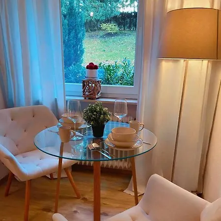 Traumwohnung In 1.000 Meter Hoehe アパート